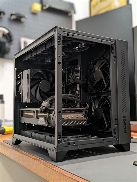 No RGB full black build : r/pcmasterrace