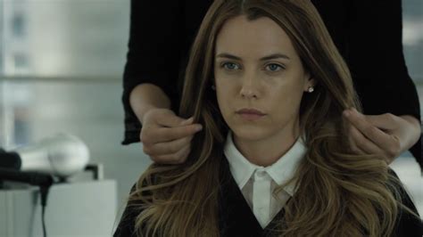 Riley Keough The Girlfriend Experience It Got Me Thinking A Lot About Sex Like Why Is It So