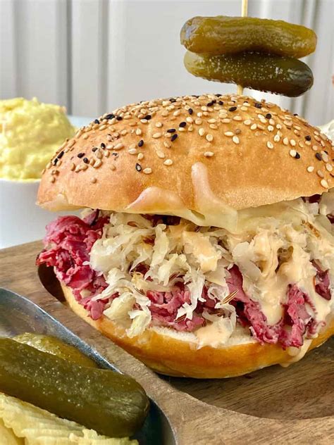 The Best Hot Pastrami Sandwich Smartypantskitchen