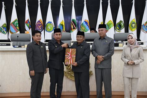 Rapat Paripurna Penetapan Hasil Pembahasan Sekaligus Penyampaian