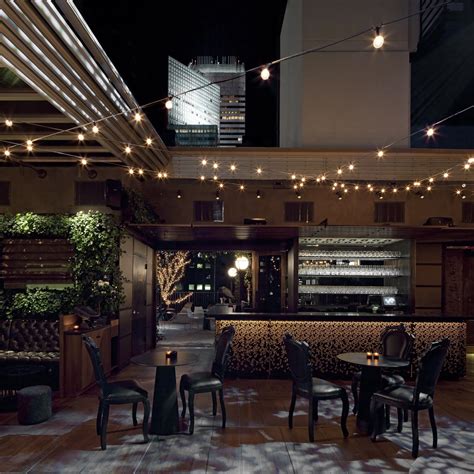 ‘Upstairs’ Rooftop Bar, Kimberly Hotel | de-spec — De-Spec