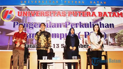 universitas putera batam kenalkan kampus berbasis ti tribunbatamid