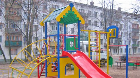 Несуществующая детская площадка обошлась сургутянам в миллион рублей ...