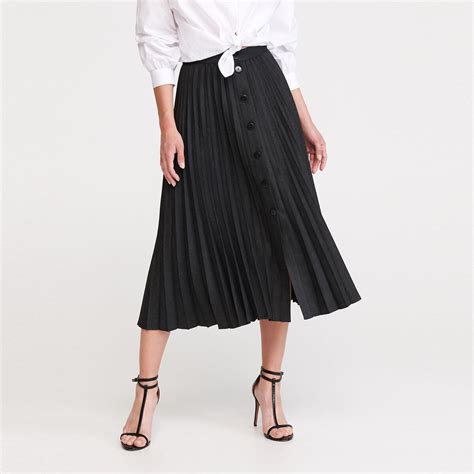 14 моделей юбок с пуговицами спереди для женщин, которые хотят быть в ...