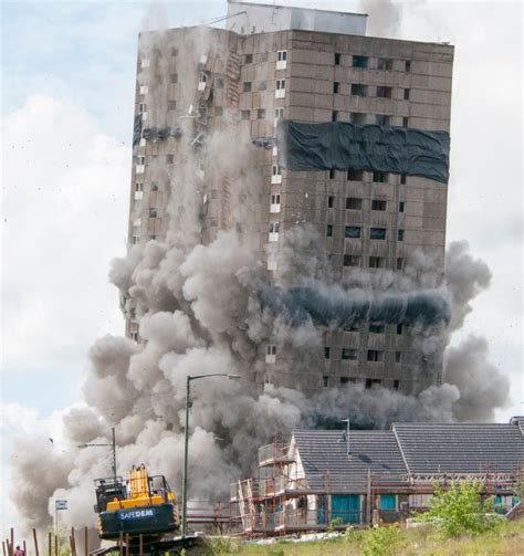 Gha Conduct Demolition Of 25 Storey Roystonhill Tower Block May 2016