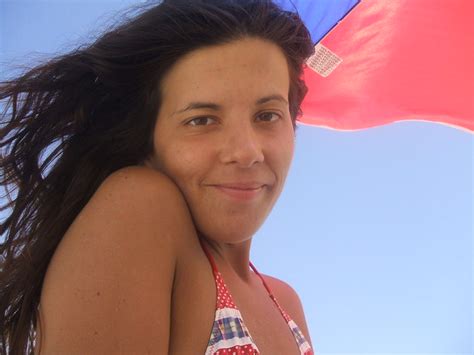 Hot Sexy Diana Tavares Bikini Pics