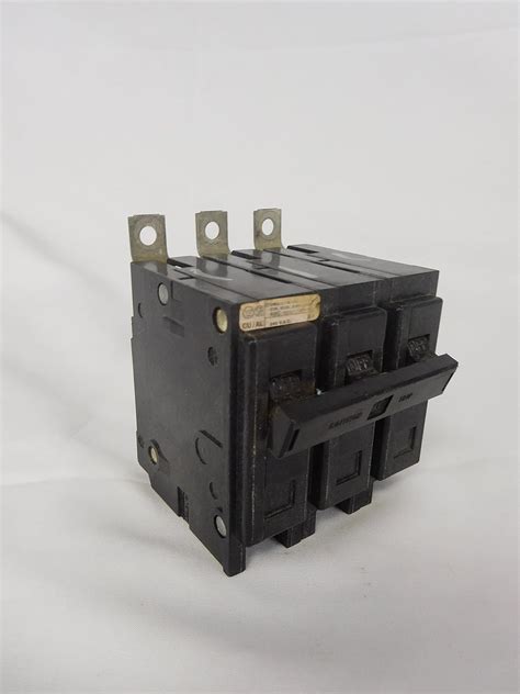 Eaton BAB3070H Bolt-On Mount Type BAB Industrial India | Ubuy