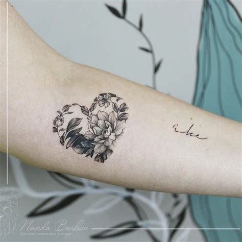 Tattoo Coração Com Flores - Coração com flores | Tatuagem, Tatuagem delicada, Tatuagens