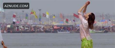 Un Une Nude Scenes Aznude