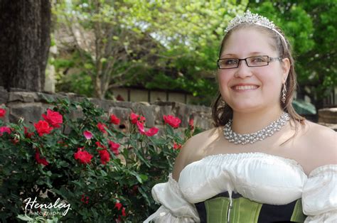 Hensley Photography Scarborough Faire Bridal Portraits