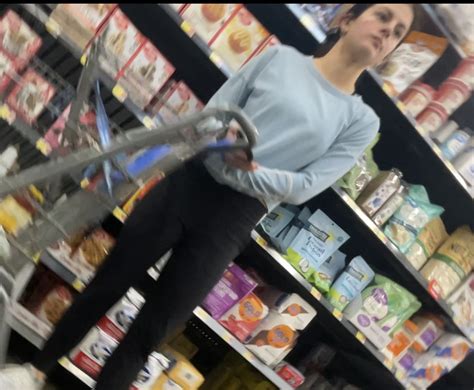 Crazy Fit Ass On College Girl In Lulu Pants Faceshots Ass Forum