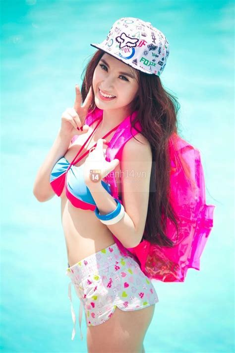 Angela Phuong Trinh Nude Pics Page