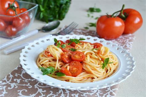 Макароны с помидорами рецепт фото пошагово и видео - 1000.menu
