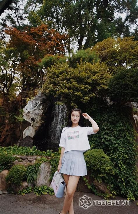 Hot girl và hot boy Việt 27 9 Phan Thành vẫn muốn níu kéo Midu gia đình Huyền Lizzie hạnh phúc