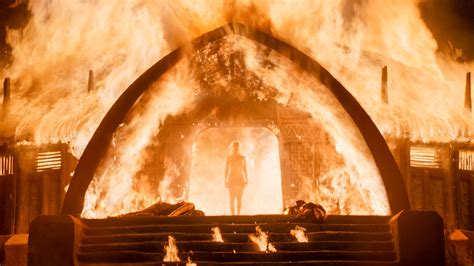 Emilia Clarke On Game Of Thrones Nude Scene