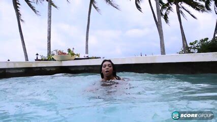 Dreamy Bikini Rachel Raxxx