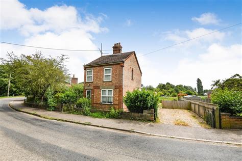 Basin Road Outwell Wisbech 3 Bed Detached House £225 000