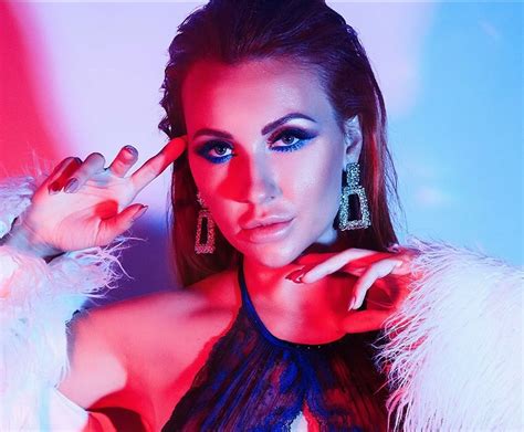 Ксюша Певица Фото — Mixyfotos.ru