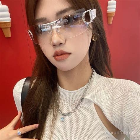 European American Y2K Millennium Style Sunglasses Female High End Feeling INS Hot Girl Concave