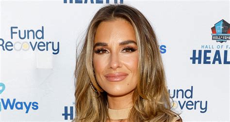 Jessie James Decker Opens Up About Her Post Baby Body While Sharing New Bikini Photos Jessie