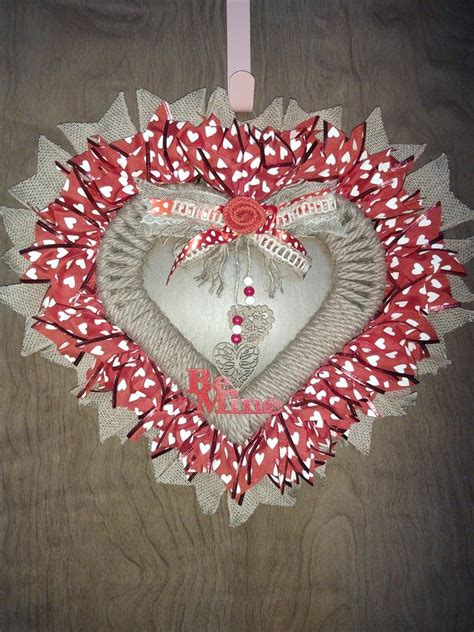 Pin By Catherine Scott On Wreaths And Table Decor Diy Valentine S Day