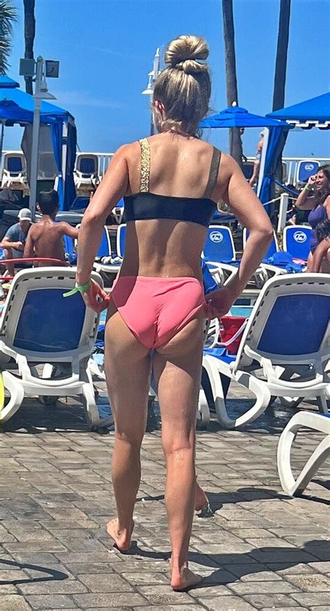 Bikini Hottie Beach Bikini Forum