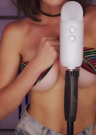 LexiKin Diamond Nude ASMR Relaxing You Video Leaked 2 DirtyShip