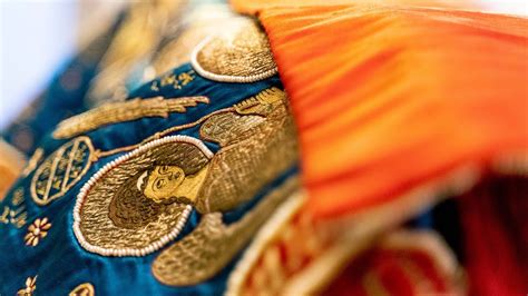 Литургия. Покров Пресвятой Богородицы - YouTube