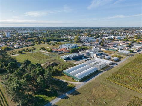 Les Recherches Conduites Au Sein Du Centre Inrae Nouvelle Aquitaine