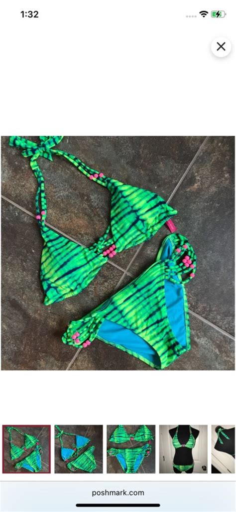 Lf This Exact Bikini Top Women S Fashion Swimwear Bikinis Swimsuits On Carousell