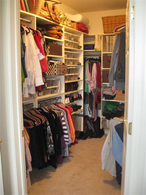 Walk In Closet Four Left Side After Classique Armoire Et Dressing