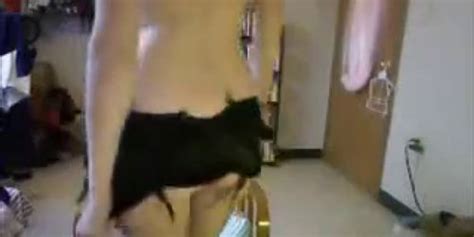 Small Tit Brunette Babe Fingers Pussy Until Orgasm At Home Video