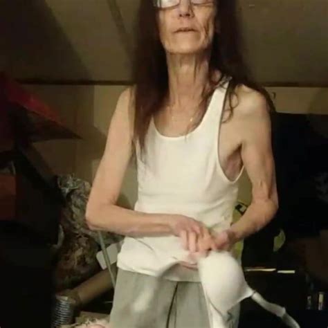 Take Off Bra Free Bra Xxx HD Porn Video D XHamster XHamster