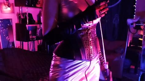 Dominatrix Eva Vestido Plateado De L Tex Solo Tapones Anales Bdsm Dominatrix Milf Fetiche