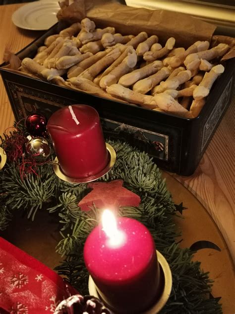 Миндальные палочки с корицей