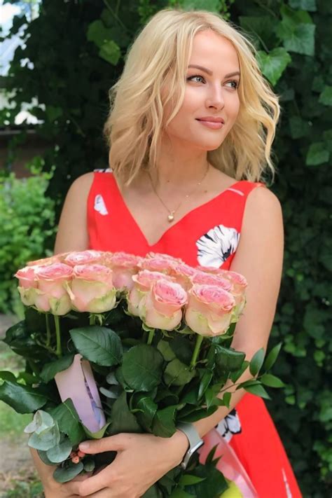 Beautiful Viktoria Y O From Zagreb With Blonde Hair Id Ladadate