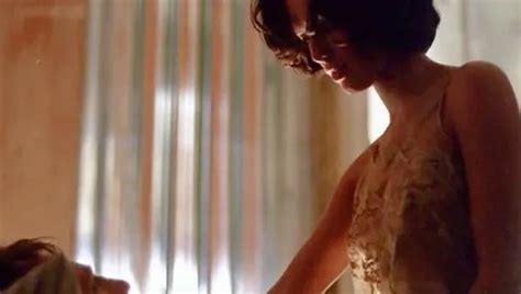 Embeth Davidtz Nude Sex Scene In Junebug Scandalplanet Xhamster
