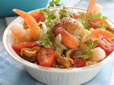 Salade De Fruits De Mer Facile D Couvrez Les Recettes De Cuisine Actuelle