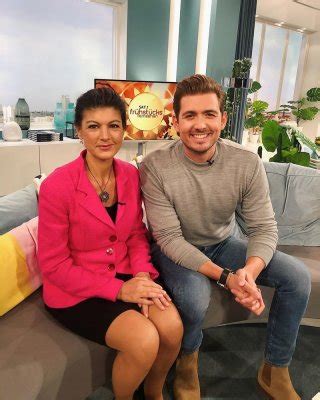 Deutsch Poiltician Sarah Wagenknecht Porno Bilder Sex Fotos XXX Bilder 3810444 PICTOA