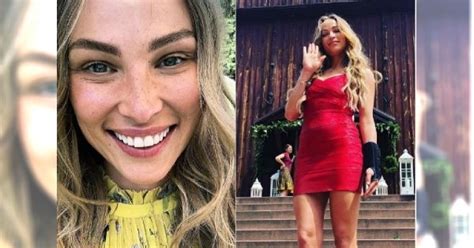 Weronika Książkiewicz pozuje w bikini Ale uwagę przyciąga coś innego Jedno z najlepszych