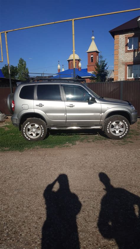 Лифт Нивы Шевроле — Chevrolet Niva GLX, 1,7 л, 2012 года | своими ...