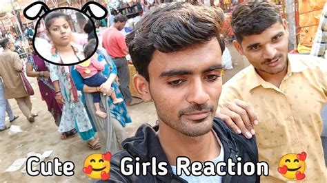 Cute 🥰 Girls Reaction। 🥰mela Me Girl Ke Reaction 💗। Funny 🤣 Video Viral