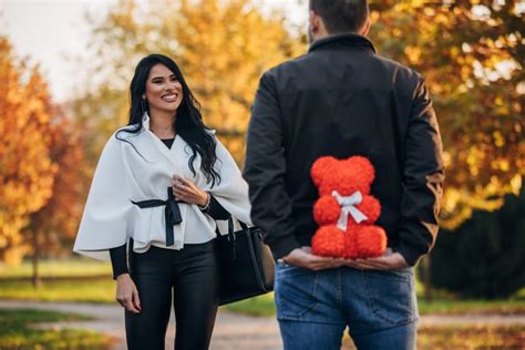 12 Signs He Doesn T Want Anything More Than Sex According To A Guy