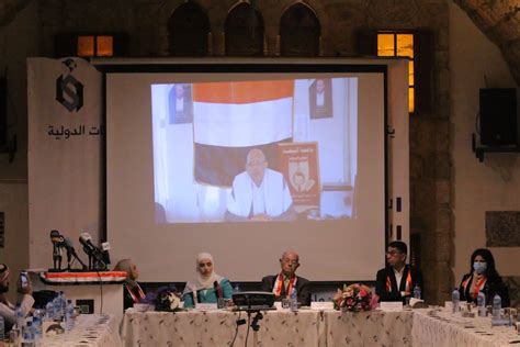 Yemeni Author Signs his Book in Beirut A Historical Scrutiny of Yemeni