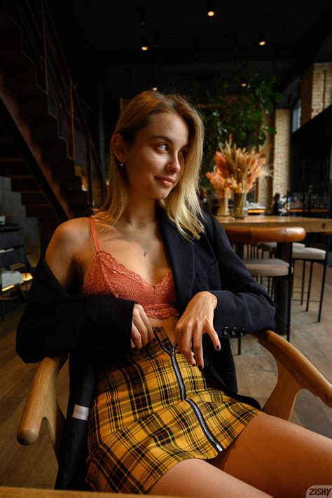 Amateur Babe Sofi Levchenko Strips And Exposes Her Perfectly Shaped Booty CoedCherry