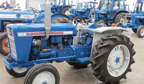 Ford 1000 Technische Daten - Deutschland