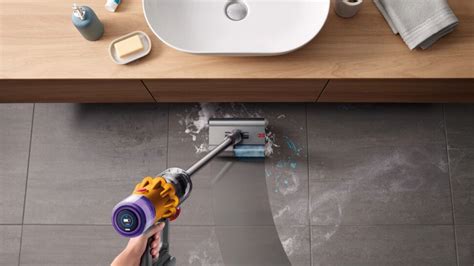 Dyson V Detect Submarine Le Meilleur Aspirateur Balai Est Il Aussi