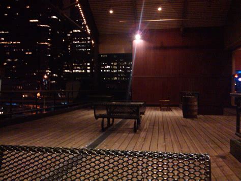 NYC Smoking Location: The South Street Seaport - Fine Tobacco NYC