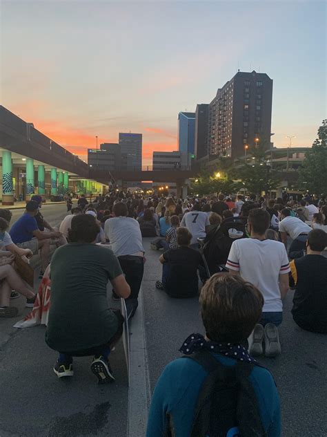 Lexington Ky , BLM peaceful protest and beautiful sunset |5/5/20| : r/pics