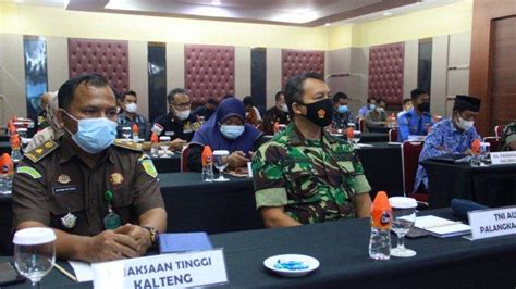 Tingkatkan Pengawasan Orang Asing Kepala Kanwil Kemenkumham Buka Rapat